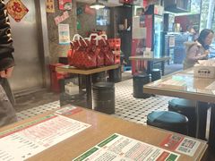 -肥汁米蘭香港米线(定西路店)