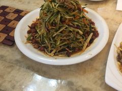 -胖太太四川麻辣排骨串(镇江路分店)