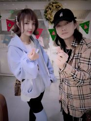 -AYO SALON