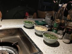 -二荆条·蜀鲜汇城市森林火锅