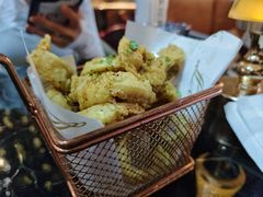 香炸鱿鱼配泰国酸辣汁-Let'sBURGERplus·非常创意汉堡(三里屯店)