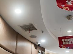 -咿呀口腔(光谷分院)