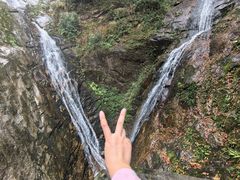 -燕子河大峡谷天坑仙境