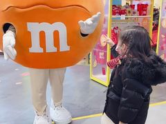 -m豆巧克力世界(上海世茂广场店)