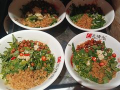 -忘情水鱼头·鲜鱼火锅(滨江中路店)