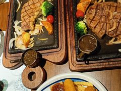 -十分牛西餐·牛扒专门店(光明广场店)