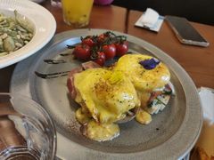 黑松露帕尔玛火腿班尼迪克蛋-UPPER KITCHEN(延安路店)