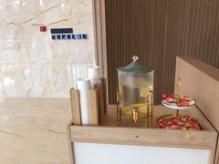 -禾尖S酒店(深圳大学店)