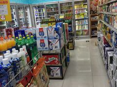 -华润万家便利超市(五爱家园店)