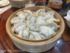虾爬子馅饺-韩记海鲜饺子旗舰店(红海新区店)