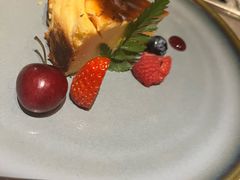 -BROWNSTONE布朗石西班牙餐厅(富城店)