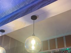 -路边边.炒菜烧烤.音乐餐厅(良乡长虹店)