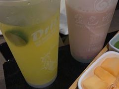 -金色印象·4K影院式足体养生(杨家坪西郊店)