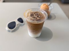 冰拿铁-Seesaw Coffee(上生新所店)