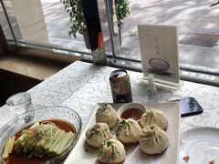 上海生煎包-阿英煲(凉城路店)