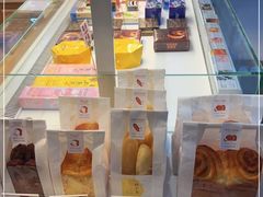 面包甜点陈列柜-好利来(四季青店)