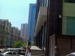 后门-大连长城大饭店(西安路地铁站店)