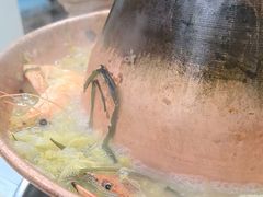 -一口猪海鲜浑锅·东北家常菜