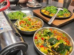 -蚝美人·生蚝海鲜烧烤(茶花园店)