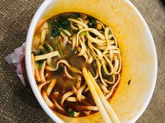 -江三王记牛杂馆(总店)
