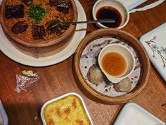 腊味蒸饭-乔街深夜食堂·台州菜·高压锅生蚝(杭州总店)