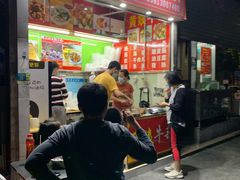 门面-峰景台亚姨牛杂