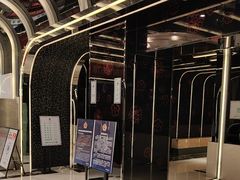 -裕龙汤泉