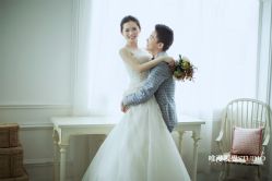 唯美浪漫-巴黎婚纱摄影工作室