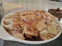 -满記土窑烧鷄波浪山莊