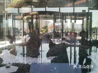 东方美谷JW万豪酒店言轩中餐厅，港式牛筋牛腩太OK啦！