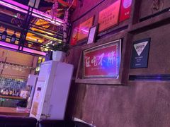 -喜鹊音乐酒馆(西街店)