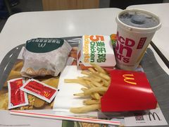 -麦当劳(湖光北街店)