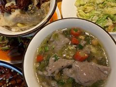 -小三峡食府(西五路店)