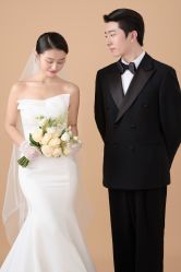 -喜爱高定婚纱摄影