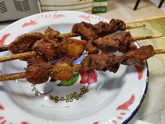 -老钟家烤羊排·敦伊阁清真餐厅胡羊焖饼