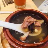 每次去人都很多要排队，今天到的早还有位，点评团了2份