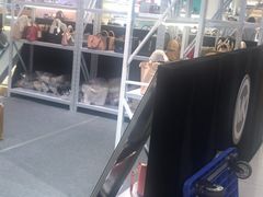 -百盛(莘庄店)