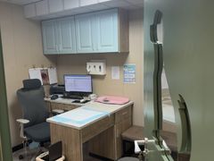 -半岛宠物医院24小时·内窥镜·牙科·碎石中心(府城大道店)