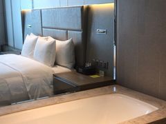 -上海国展宝龙丽筠酒店