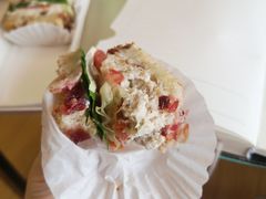 蔓莓鸡肉三明治-巴黎贝甜(大宁国际商业广场店)