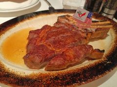 -Wolfgang’s Steakhouse 沃夫冈牛排馆(上海白玉兰广场店)