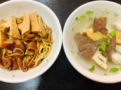 -松树干拌面店