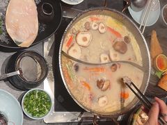 -捞王猪肚鸡火锅(金华义乌之心店)