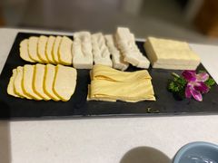 云南豆腐拼盘-小街猪手(团结湖店)