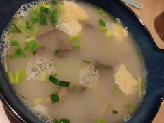 弄堂鸭血粉丝汤-弄堂小笼包(西青中北永旺购物中心店)