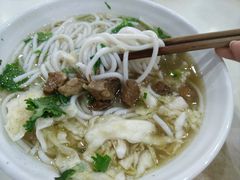 -花溪王记牛肉粉(四季花溪商场店)