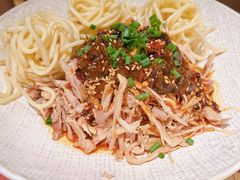 -荣家黄鱼面(前滩太古里店)