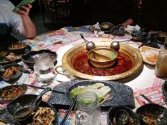 -哥老官重庆美蛙鱼头(西湖银泰十一哥店)