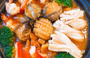 De Yue Lou Signature Seafood Hot Pot