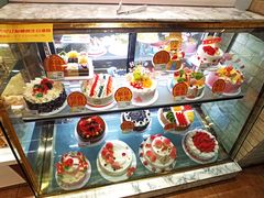生日蛋糕展示柜-味多美蛋糕(洋桥店)